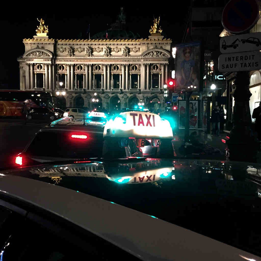 Pourquoi prendre un taxi en ligne de viry chatillon pour Roissy Charles de Gaulle