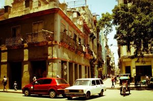 Conduire lors d’un séjour à Cuba : l’essentiel à savoir